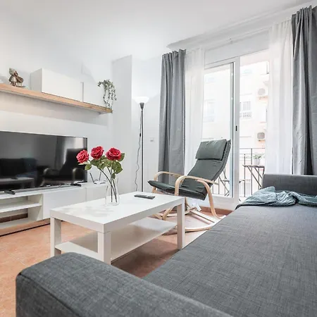 Buenas Calidades Bazan Apartamento