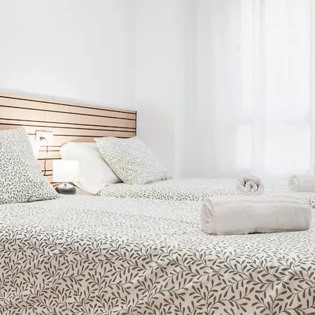 Apartamento Buenas Calidades Bazan